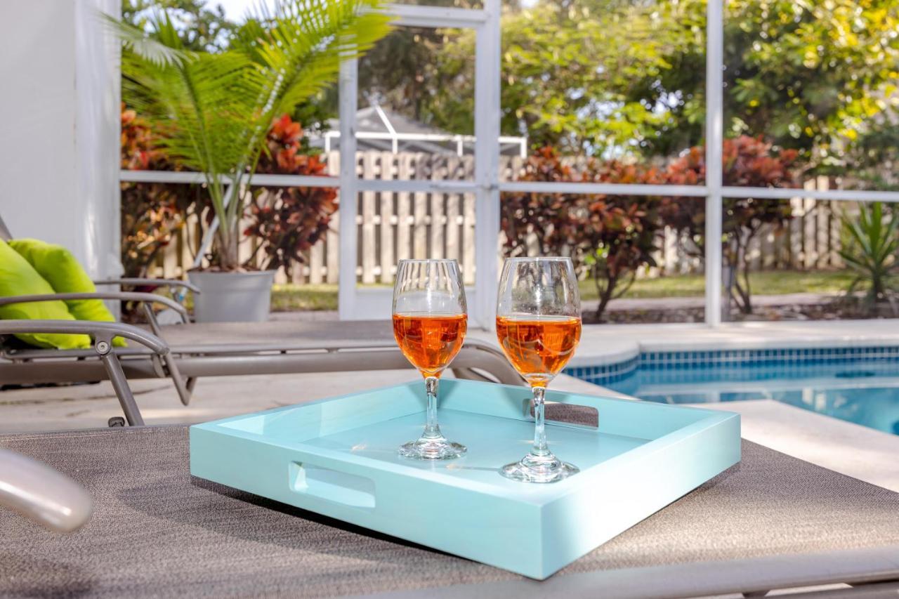 Palm Harbor Paradise - Lovely Home With Pool & Hot Tub Extérieur photo