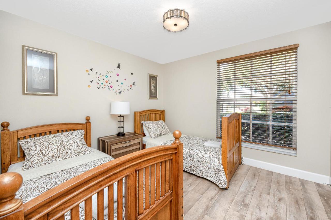 Palm Harbor Paradise - Lovely Home With Pool & Hot Tub Extérieur photo
