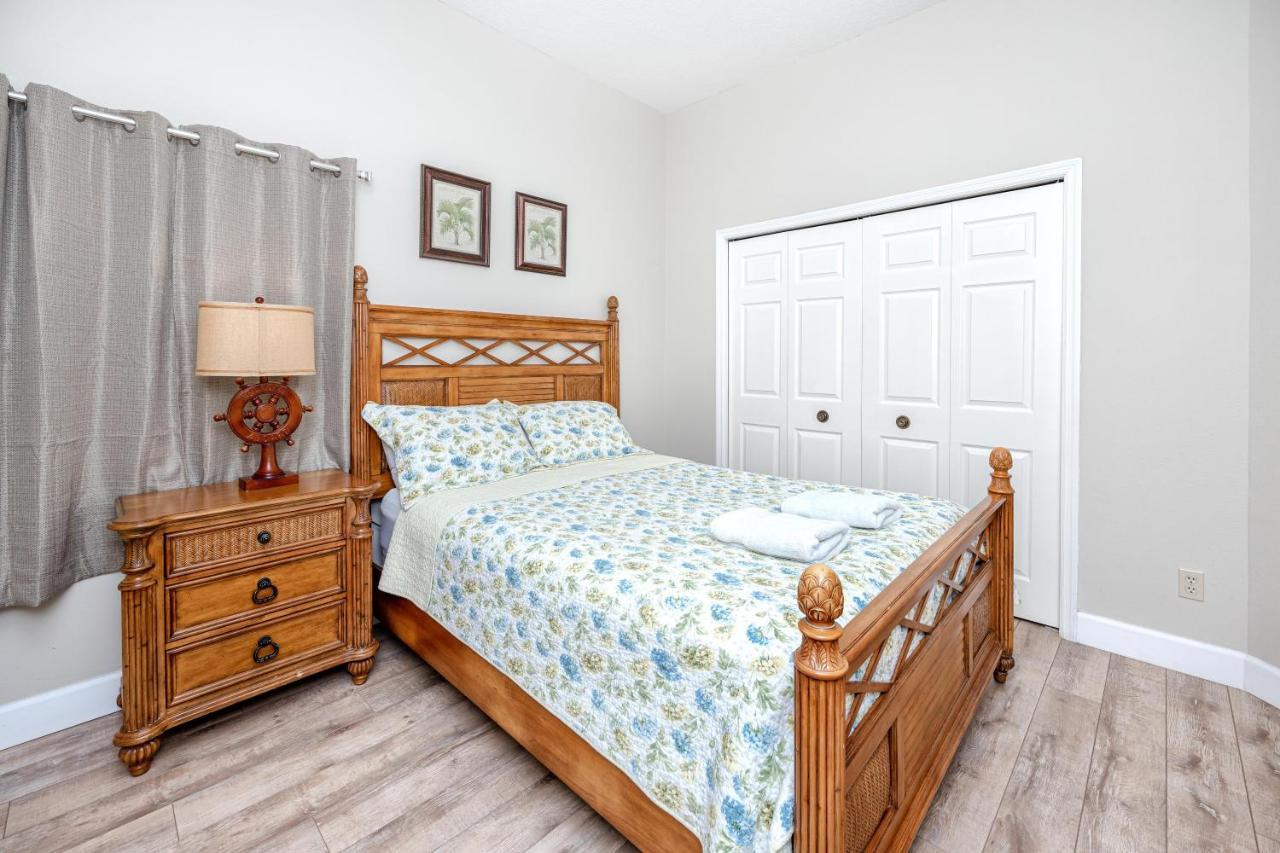 Palm Harbor Paradise - Lovely Home With Pool & Hot Tub Extérieur photo
