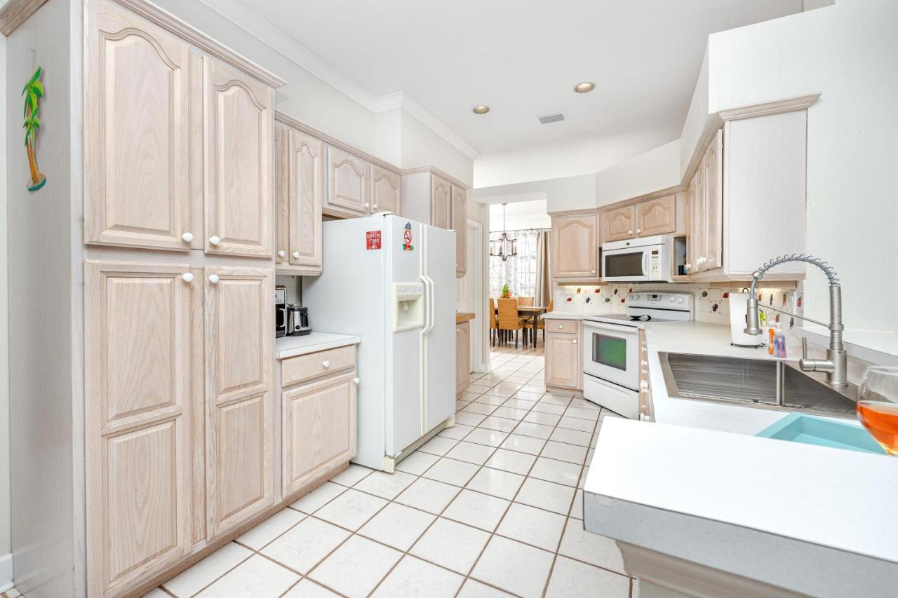 Palm Harbor Paradise - Lovely Home With Pool & Hot Tub Extérieur photo