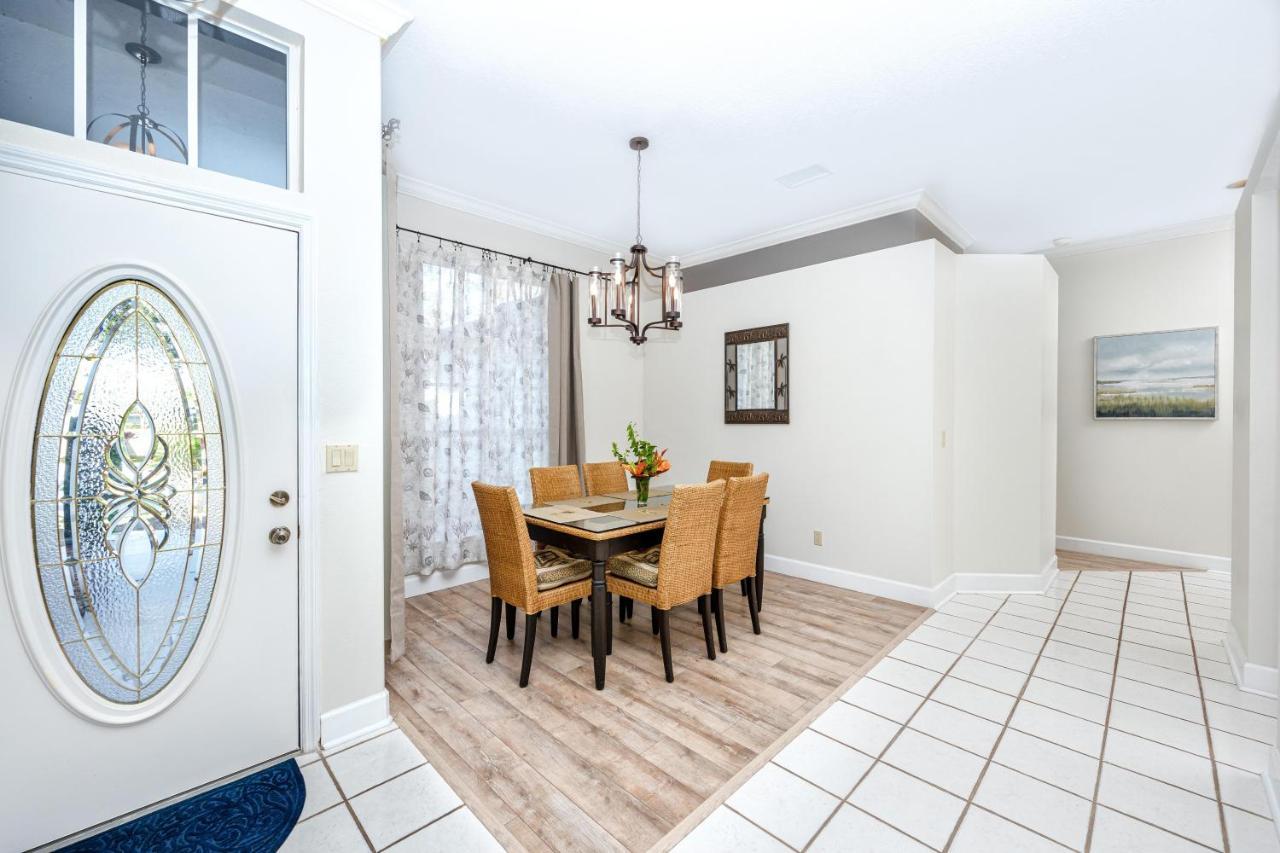 Palm Harbor Paradise - Lovely Home With Pool & Hot Tub Extérieur photo